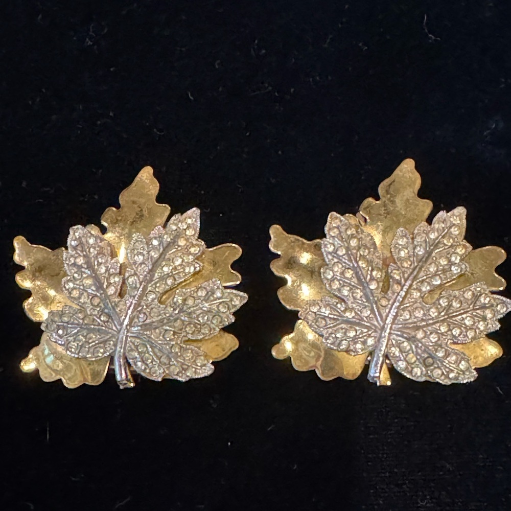 Rare Signed Pair of McClelland-Barclay Gold and Silver Leaf Dress Clips 1940s